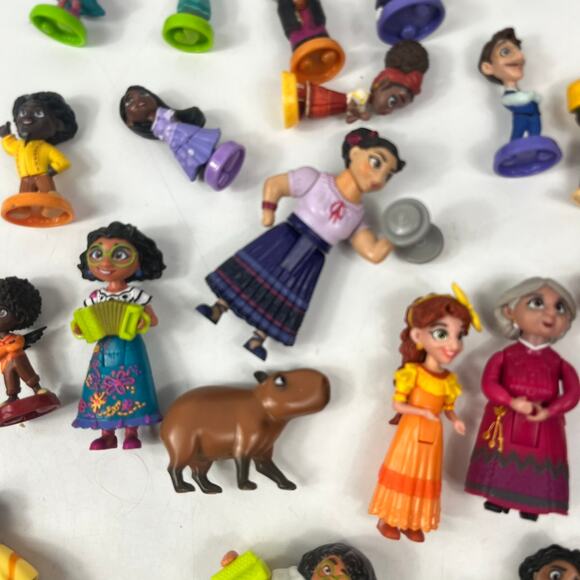 Disney Encanto Mini Character Figurines Lot of 27 Mixed Styles 1.5–3" Loose Toys - Picture 6 of 16